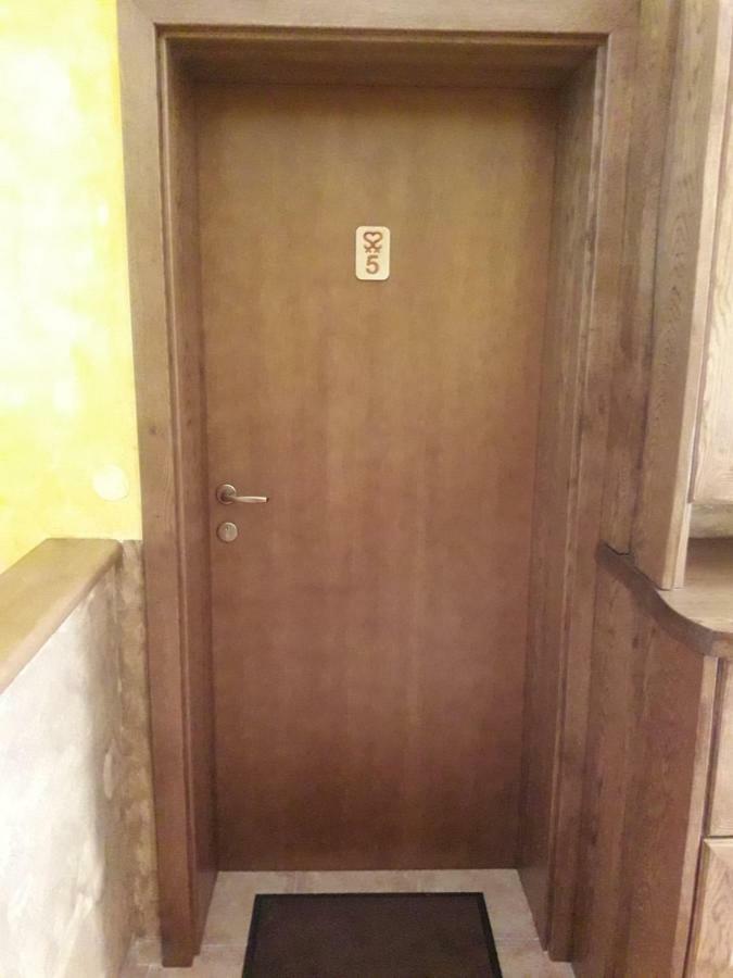 Simnovi Apartmaji - Surrounded By Nature 卡姆尼克 外观 照片